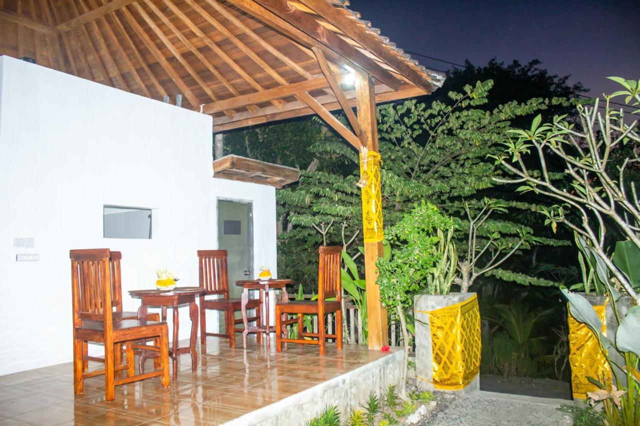 Kurnia Guest House & Spa Sakti Exterior photo