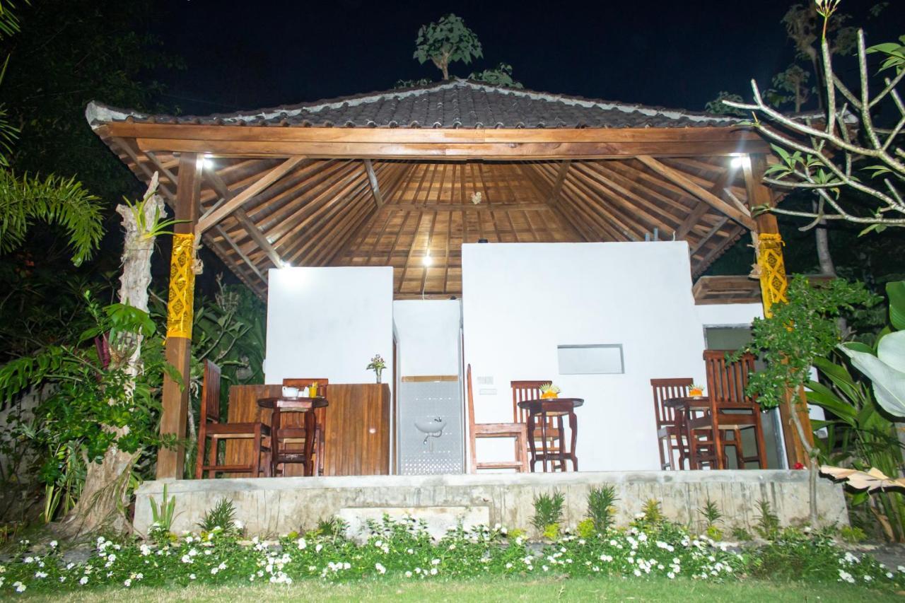 Kurnia Guest House & Spa Sakti Exterior photo