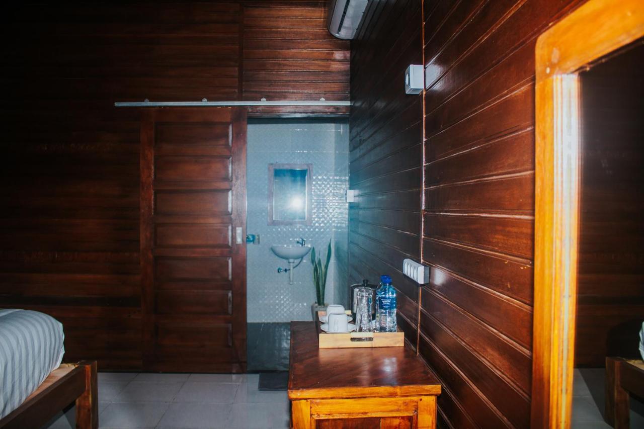 Kurnia Guest House & Spa Sakti Exterior photo