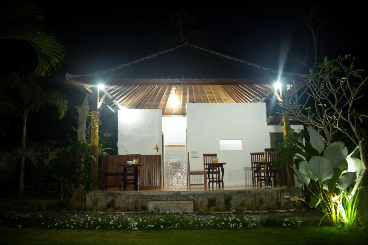 Kurnia Guest House & Spa Sakti Exterior photo