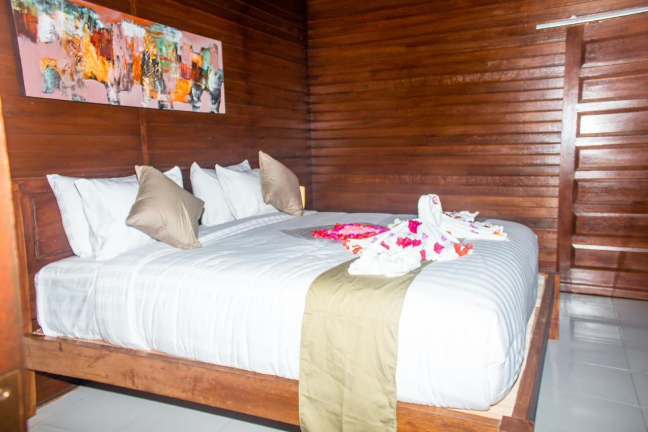 Kurnia Guest House & Spa Sakti Exterior photo
