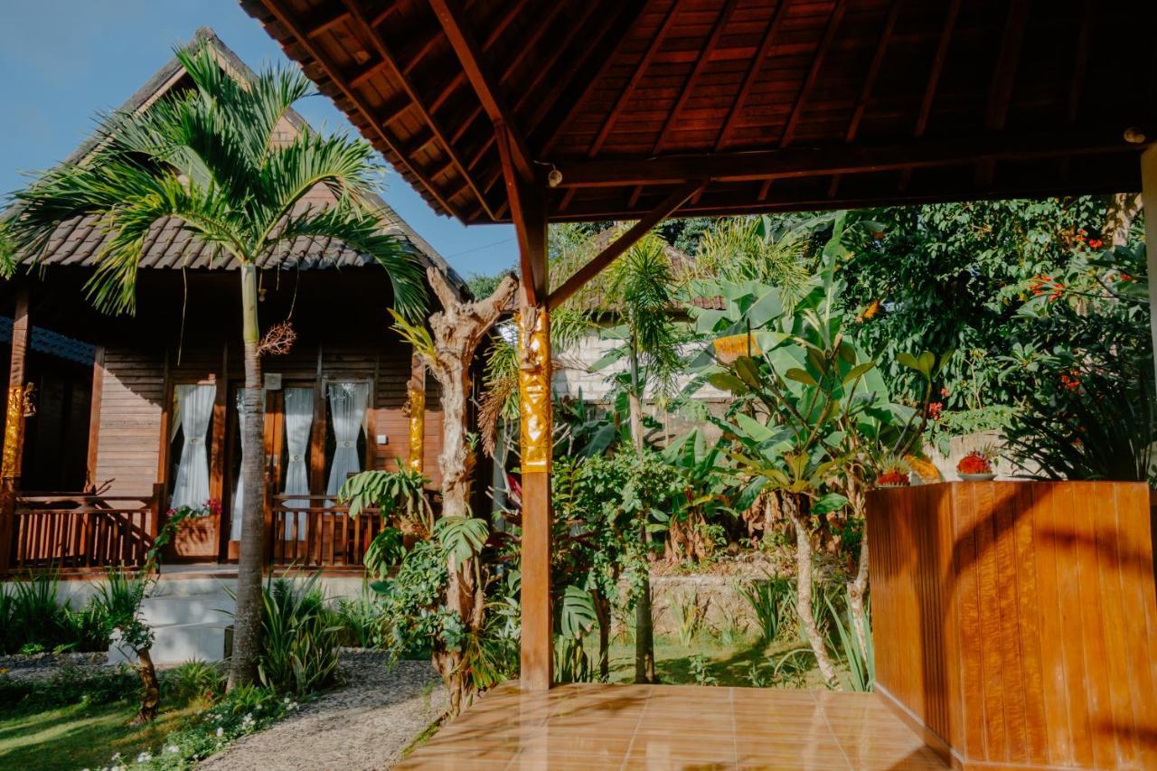 Kurnia Guest House & Spa Sakti Exterior photo