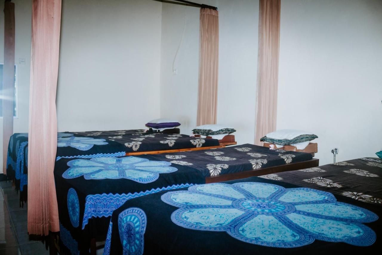 Kurnia Guest House & Spa Sakti Exterior photo
