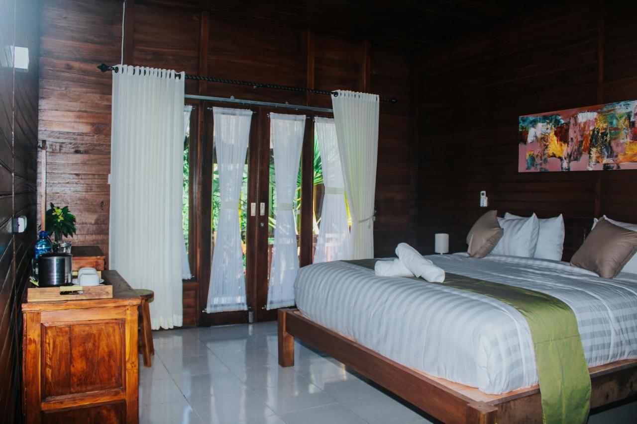 Kurnia Guest House & Spa Sakti Exterior photo